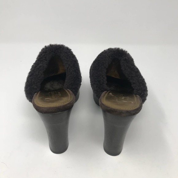 Coach Idyle Brown Suede Shearling Faux Fur Brass Trim Mules Sz 7.5 - Picture 4 of 10